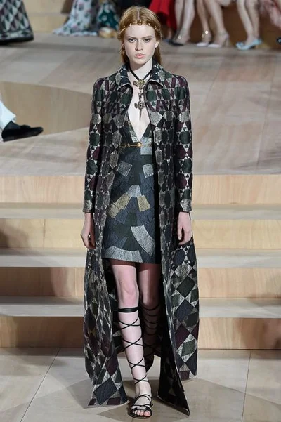 Look 36